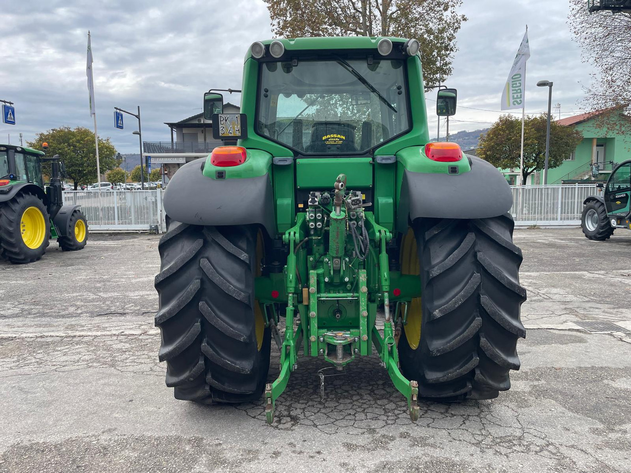 JOHN DEERE 6930 PREMIUM - Trator: foto 3 JOHN DEERE 6930 PREMIUM - Trator: foto 3