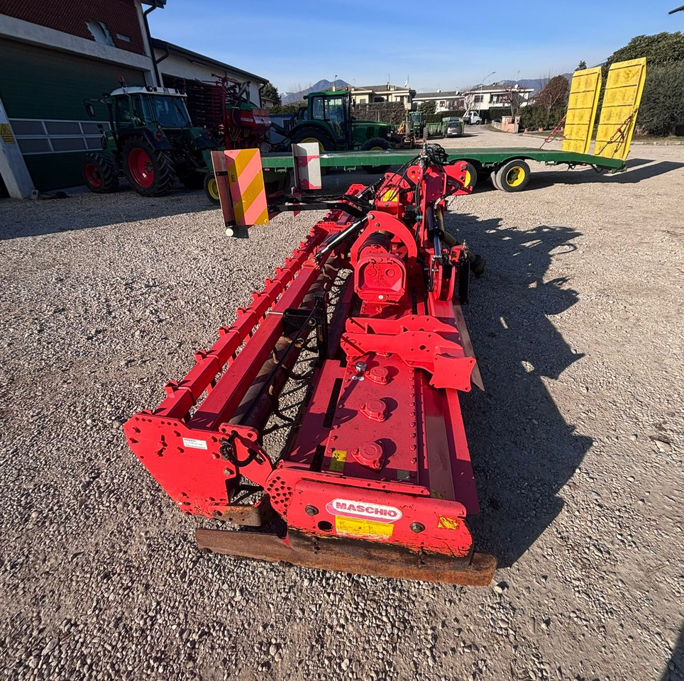 MASCHIO ERPICE ROTANTE AQUILA 6000 RAPIDO - Fresa agrícola: foto 4 MASCHIO ERPICE ROTANTE AQUILA 6000 RAPIDO - Fresa agrícola: foto 4