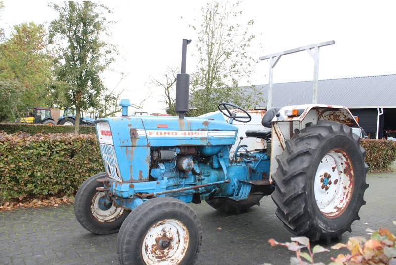 Ford 4000 - Trator: foto 5 Ford 4000 - Trator: foto 5