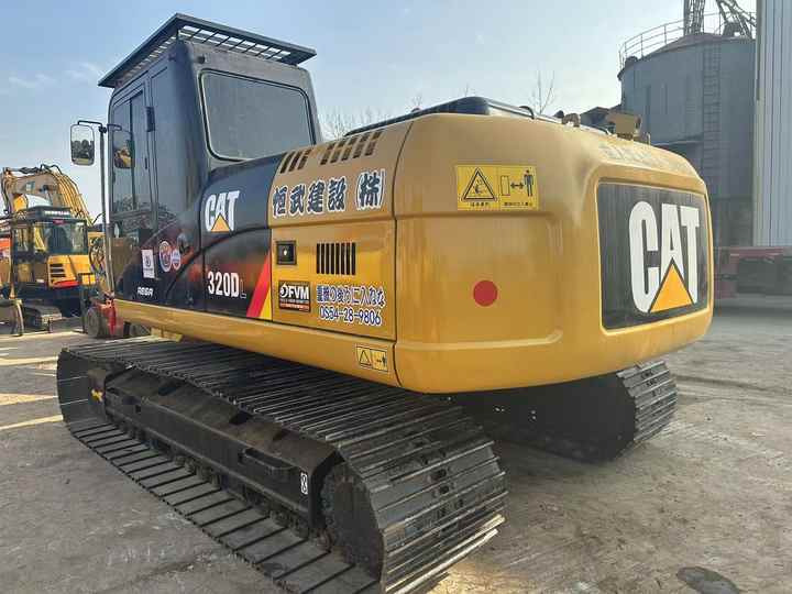 95% New Well Maintained Low Working Hours Used Excavator CAT320D CAT320d Used Excavator for Sale at the Lowest Price - Escavadora de rastos: foto 3 95% New Well Maintained Low Working Hours Used Excavator CAT320D CAT320d Used Excavator for Sale at the Lowest Price - Escavadora de rastos: foto 3