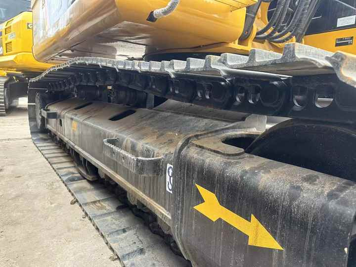 95% New Well Maintained Low Working Hours Used Excavator CAT320D CAT320d Used Excavator for Sale at the Lowest Price - Escavadora de rastos: foto 5 95% New Well Maintained Low Working Hours Used Excavator CAT320D CAT320d Used Excavator for Sale at the Lowest Price - Escavadora de rastos: foto 5