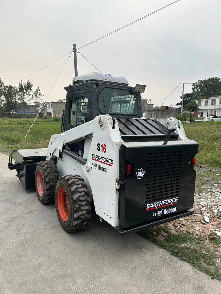 BOBCAT S16 - Mini carregadeira: foto 5 BOBCAT S16 - Mini carregadeira: foto 5