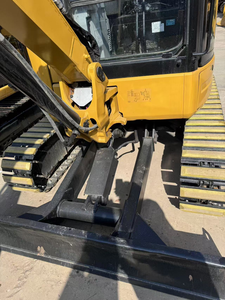 CATERPILLAR Nearly 90% of brand new Caterpillar 303.5 3-ton mini excavators are available for sale. Caterpillar 303.5 305.5 306 307 excavators are also available for sale. - Mini escavadeira: foto 3 CATERPILLAR Nearly 90% of brand new Caterpillar 303.5 3-ton mini excavators are available for sale. Caterpillar 303.5 305.5 306 307 excavators are also available for sale. - Mini escavadeira: foto 3