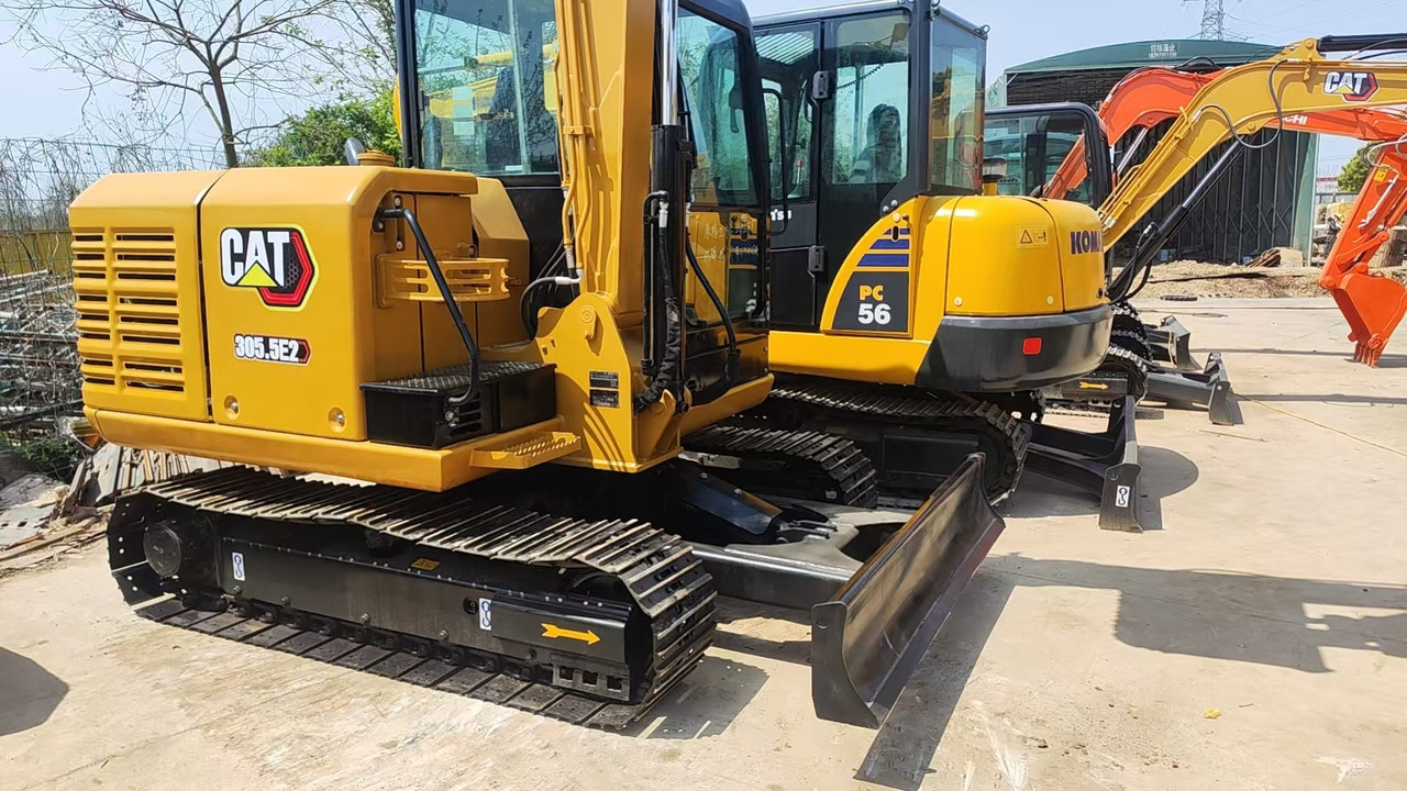 CATERPILLAR Nearly 90% of brand new Caterpillar 305.5 3-ton mini excavators are available for sale. Caterpillar 303.5 305.5 306 307 excavators are also available for sale. - Mini escavadeira: foto 1 CATERPILLAR Nearly 90% of brand new Caterpillar 305.5 3-ton mini excavators are available for sale. Caterpillar 303.5 305.5 306 307 excavators are also available for sale. - Mini escavadeira: foto 1