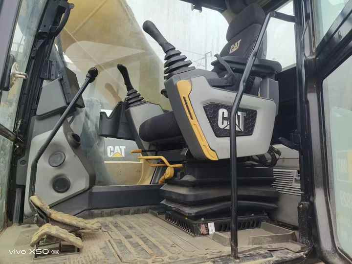 Cat Heavy Equipment Cat 320gc Excavator , Original Used Cat Excavator , Cat Digger 320gc - Escavadeira: foto 3 Cat Heavy Equipment Cat 320gc Excavator , Original Used Cat Excavator , Cat Digger 320gc - Escavadeira: foto 3