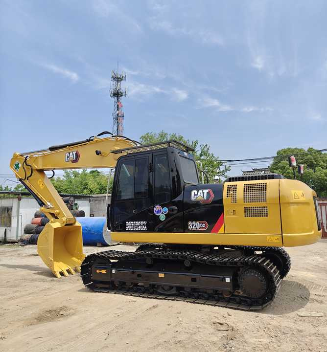 Good Condition Used Cat Excavator 320D2 Caterpillar Second Hand Excavator 312D 315D 320d for Sale - Escavadora de rastos: foto 1 Good Condition Used Cat Excavator 320D2 Caterpillar Second Hand Excavator 312D 315D 320d for Sale - Escavadora de rastos: foto 1