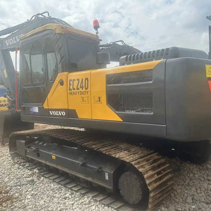 High Quality volvo EC240 Construction Machinery Low Hours 21ton Used volvo Excavator for Sale - Escavadora de rastos: foto 1 High Quality volvo EC240 Construction Machinery Low Hours 21ton Used volvo Excavator for Sale - Escavadora de rastos: foto 1