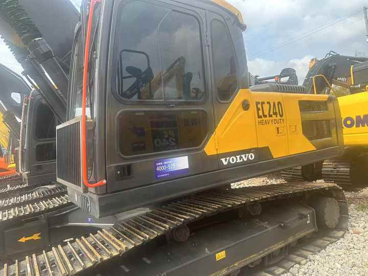 High Quality volvo EC240 Construction Machinery Low Hours 21ton Used volvo Excavator for Sale - Escavadora de rastos: foto 3 High Quality volvo EC240 Construction Machinery Low Hours 21ton Used volvo Excavator for Sale - Escavadora de rastos: foto 3