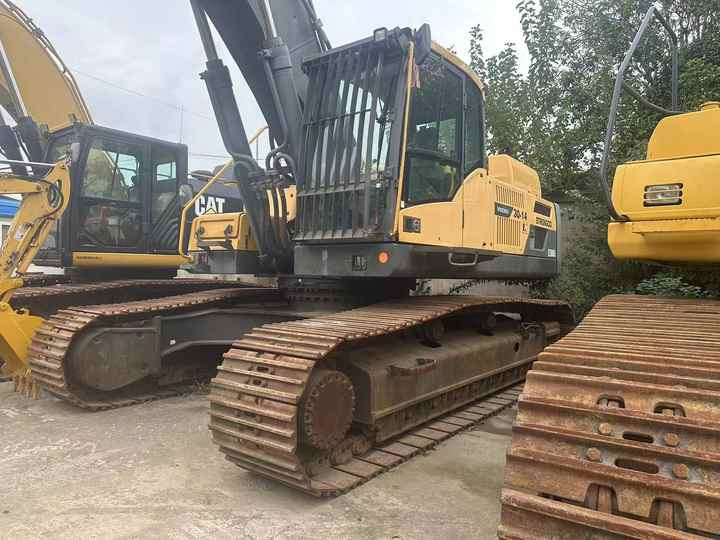 High Quality volvo EC380D Construction Machinery Low Hours Used volvo Excavator for Sale - Escavadora de rastos: foto 2 High Quality volvo EC380D Construction Machinery Low Hours Used volvo Excavator for Sale - Escavadora de rastos: foto 2