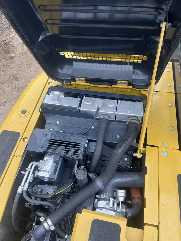 Locação de KOMATSU PC130 [ Copy ] KOMATSU PC130 [ Copy ]: foto 9