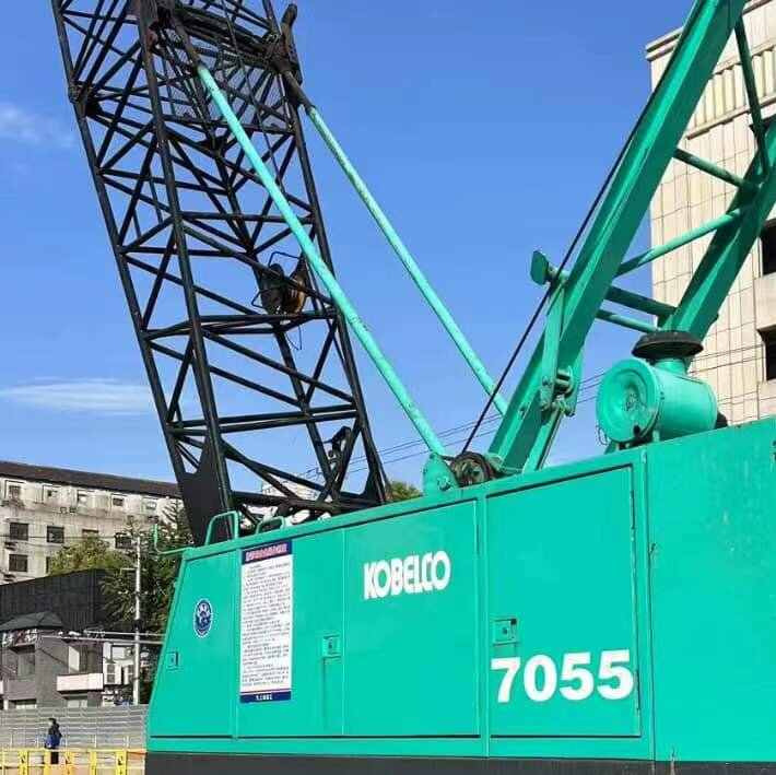 Kobelco 7055-2 Mobile Crane Truck Japan Made Used Heavy Earthmoving Equipment Crane Truck in Good Condition - Guindaste móvel: foto 4 Kobelco 7055-2 Mobile Crane Truck Japan Made Used Heavy Earthmoving Equipment Crane Truck in Good Condition - Guindaste móvel: foto 4