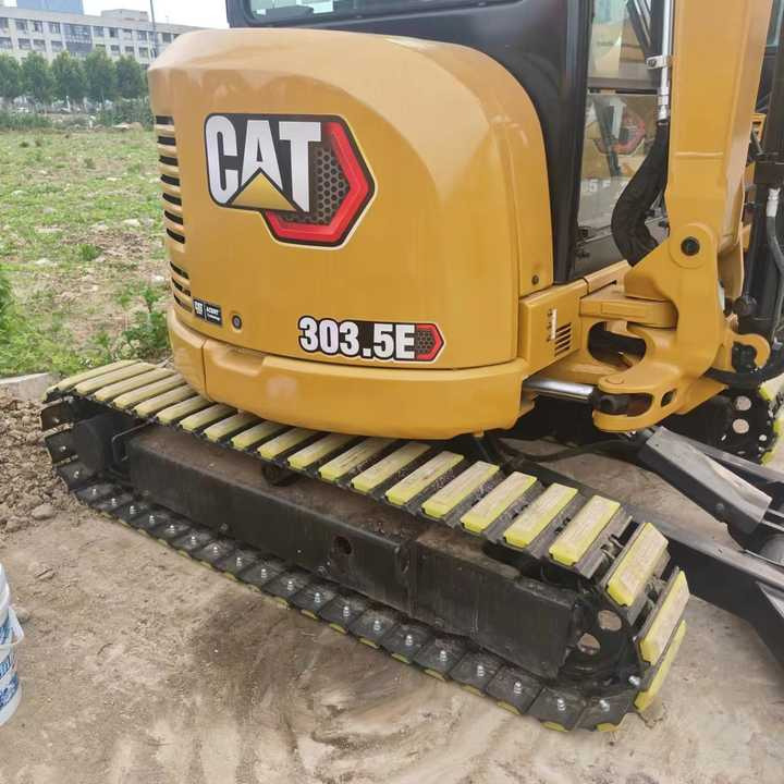 Mini Caterpillar 303.5E Excavator for Sale Second Hand Original Caterpillar 3tons Excavator in Sale - Escavadeira: foto 2 Mini Caterpillar 303.5E Excavator for Sale Second Hand Original Caterpillar 3tons Excavator in Sale - Escavadeira: foto 2