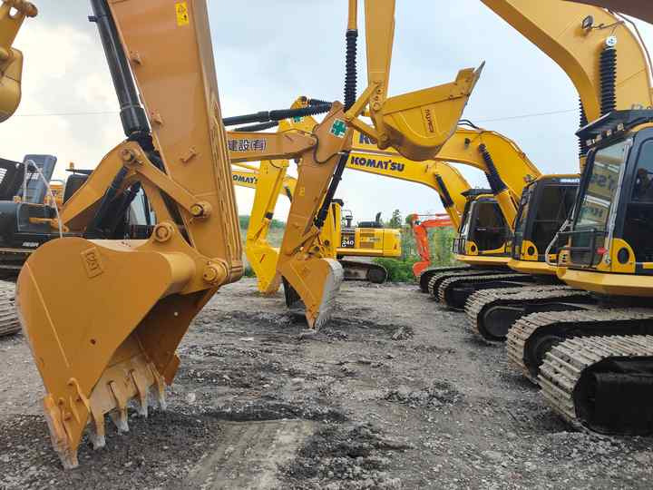 Used Digger CAT 329D2 Construction Machinery Construction Digger Used CAT 329D2 Cheap Excavator - Escavadora de rastos: foto 3 Used Digger CAT 329D2 Construction Machinery Construction Digger Used CAT 329D2 Cheap Excavator - Escavadora de rastos: foto 3