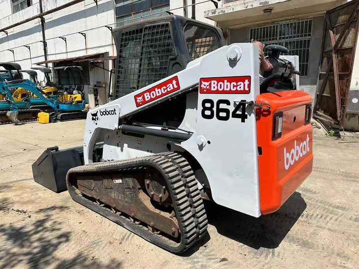 Used Heavy Construction Equipment Crawler bobcat T864 Second Hand Smaller Skid Steers Used Machine for Sale - Mini carregadeira: foto 4 Used Heavy Construction Equipment Crawler bobcat T864 Second Hand Smaller Skid Steers Used Machine for Sale - Mini carregadeira: foto 4