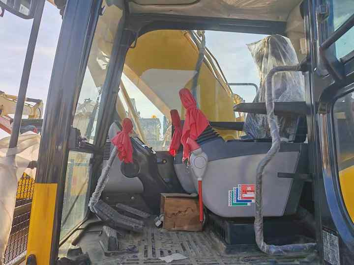 Escavadeira Used Japan Brand komatsu Pc200-8N1 with Wide Tackhoe  for Sale  Anhui Zhaomi Construction  Machinery [ Copy ] [ Copy ]: foto 6