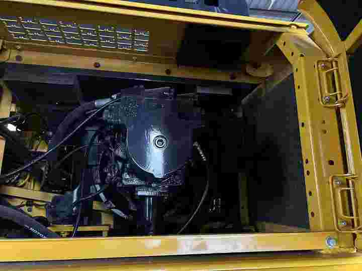 Used KOMATSU PC450-8 Excavator | Low Hours | Heavy-Duty Performance | Global Shipping - Escavadeira: foto 4 Used KOMATSU PC450-8 Excavator | Low Hours | Heavy-Duty Performance | Global Shipping - Escavadeira: foto 4
