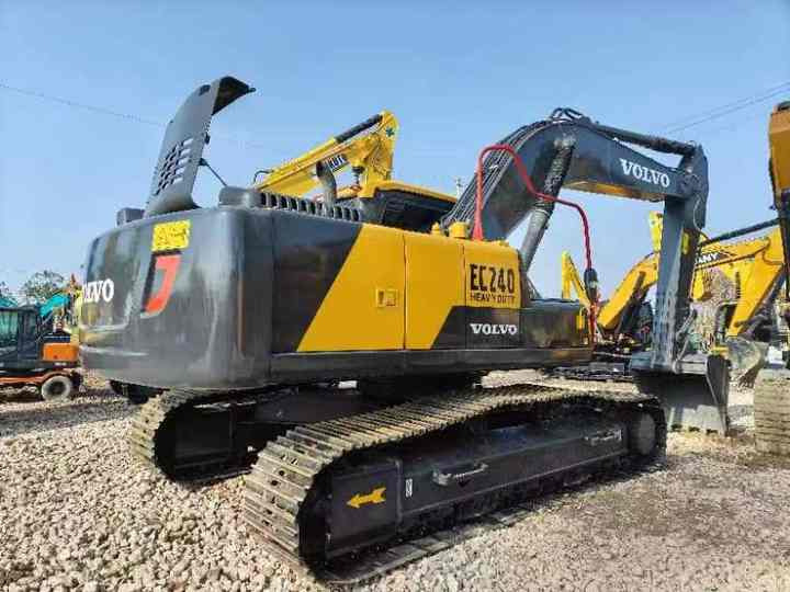 Used volvo ec240 excavator for sale korea brand volvo ec210 240 250 290 300 excavator for sale - Escavadeira: foto 4 Used volvo ec240 excavator for sale korea brand volvo ec210 240 250 290 300 excavator for sale - Escavadeira: foto 4