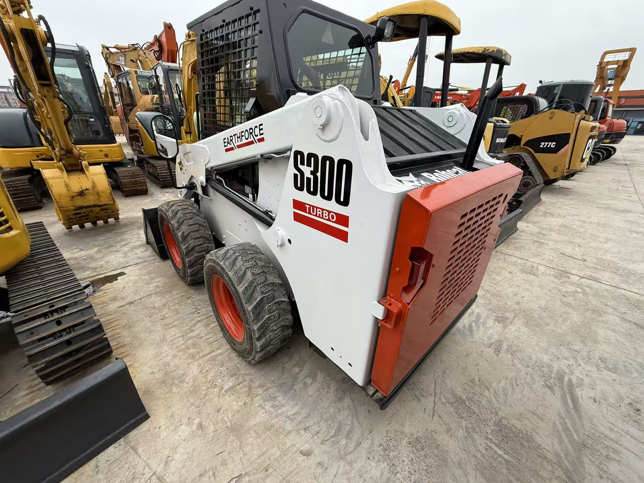 Bobcat s300 - Mini carregadeira: foto 4 Bobcat s300 - Mini carregadeira: foto 4