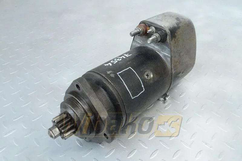 Bosch 0001450303 - Motor de arranque de Máquina de construção: foto 1 Bosch 0001450303 - Motor de arranque de Máquina de construção: foto 1