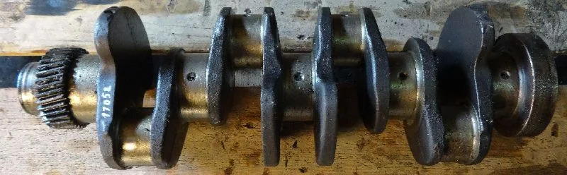 Cummins 3.9 - Cambota de Máquina de construção: foto 1 Cummins 3.9 - Cambota de Máquina de construção: foto 1