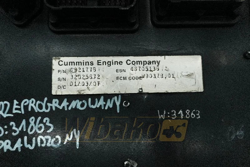 Cummins 4921776 - Centralina electrónica de Máquina de construção: foto 3 Cummins 4921776 - Centralina electrónica de Máquina de construção: foto 3