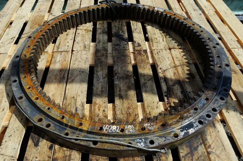 Komatsu PC340LC-7K - Coroa de giro de Máquina de construção: foto 1 Komatsu PC340LC-7K - Coroa de giro de Máquina de construção: foto 1