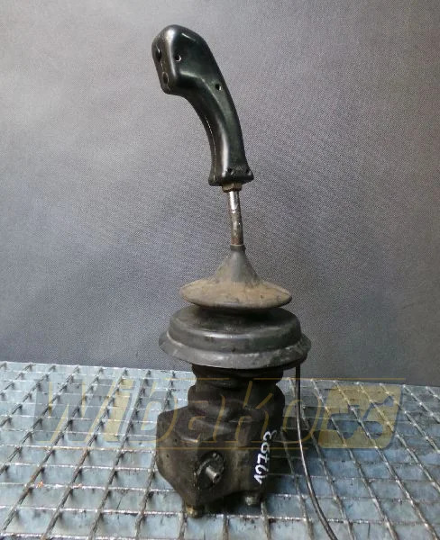 O&K 1598180/1 13390/24 - Válvula hidráulica de Máquina de construção: foto 1 O&K 1598180/1 13390/24 - Válvula hidráulica de Máquina de construção: foto 1