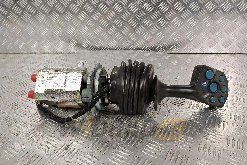 O&K L45.5 - Válvula hidráulica de Máquina de construção: foto 1 O&K L45.5 - Válvula hidráulica de Máquina de construção: foto 1