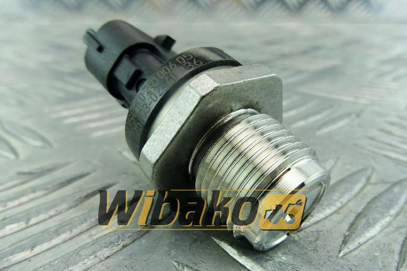 Pressure sensor Bosch 0281006053 - Sensor de Máquina de construção: foto 1 Pressure sensor Bosch 0281006053 - Sensor de Máquina de construção: foto 1