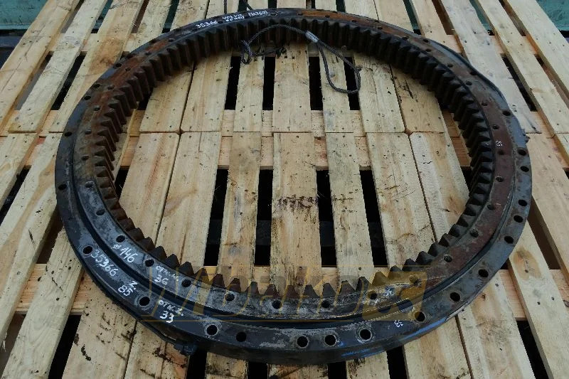 Volvo EC240 - Coroa de giro de Máquina de construção: foto 1 Volvo EC240 - Coroa de giro de Máquina de construção: foto 1