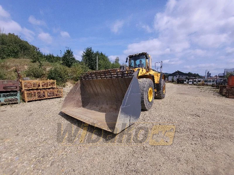Volvo L220E - Carregadeira de rodas: foto 2 Volvo L220E - Carregadeira de rodas: foto 2