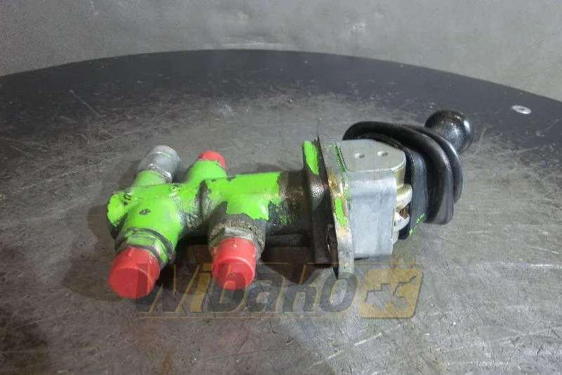 Wabco 4674100120 - Válvula hidráulica de Máquina de construção: foto 1 Wabco 4674100120 - Válvula hidráulica de Máquina de construção: foto 1