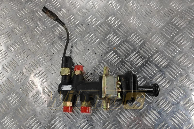 Wabco 4674100150 - Válvula hidráulica de Máquina de construção: foto 1 Wabco 4674100150 - Válvula hidráulica de Máquina de construção: foto 1