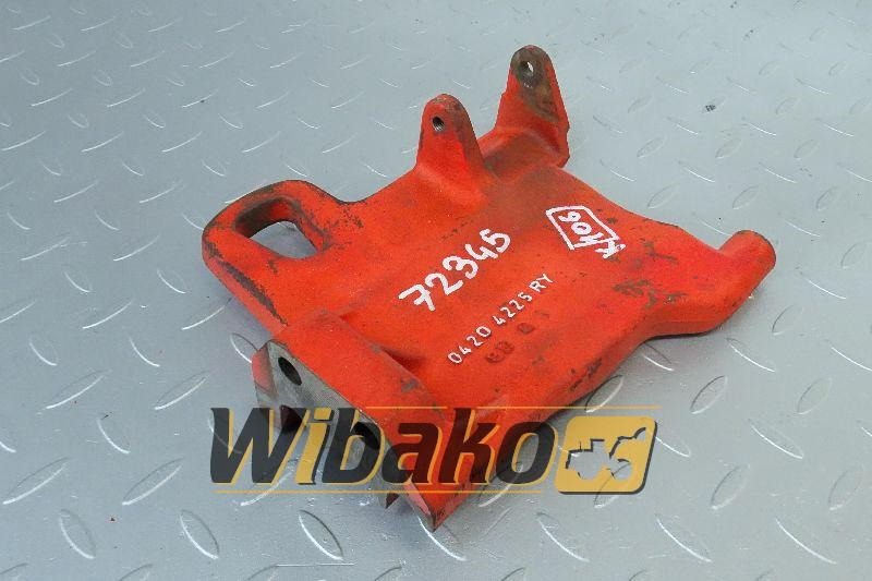Wspornik alternatora Deutz 04204225RY - Alternador de Máquina de construção: foto 1 Wspornik alternatora Deutz 04204225RY - Alternador de Máquina de construção: foto 1