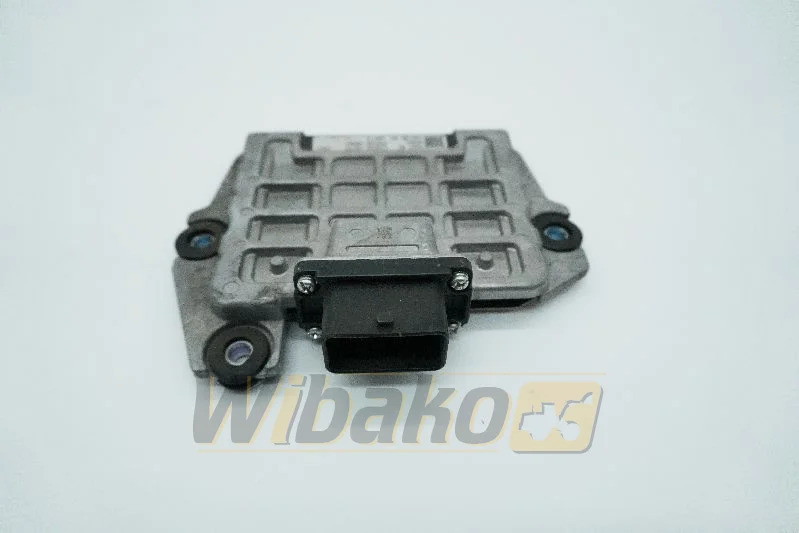 Yanmar 129938-75070 - Centralina electrónica de Máquina de construção: foto 1 Yanmar 129938-75070 - Centralina electrónica de Máquina de construção: foto 1