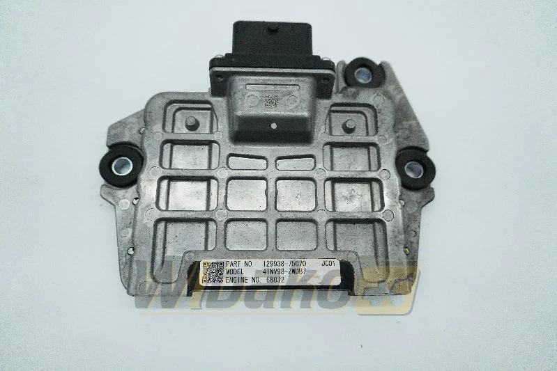 Yanmar 129938-75070 - Centralina electrónica de Máquina de construção: foto 2 Yanmar 129938-75070 - Centralina electrónica de Máquina de construção: foto 2