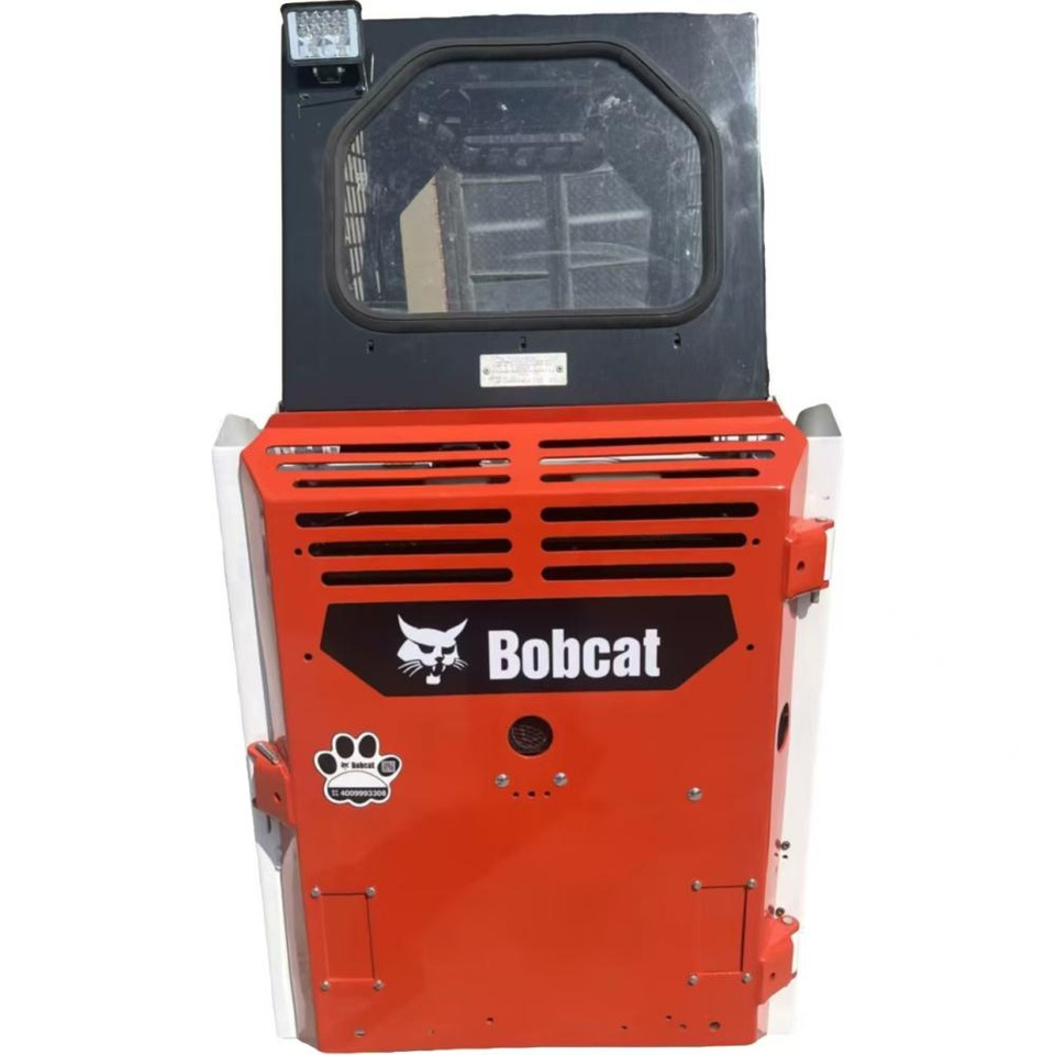 BOBCAT S70 - Mini carregadeira: foto 1 BOBCAT S70 - Mini carregadeira: foto 1
