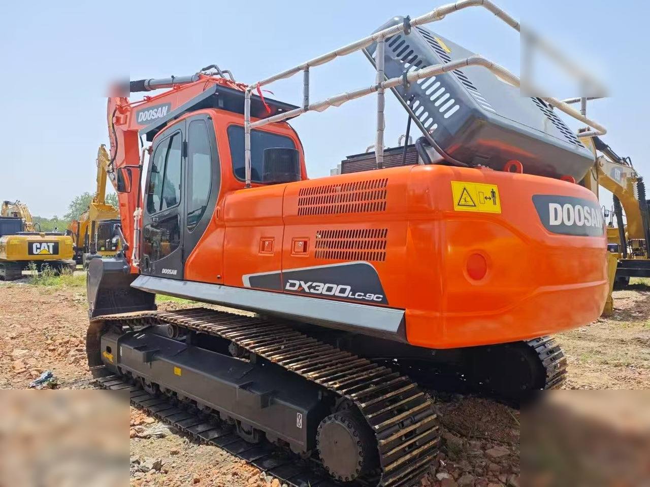 DOOSAN DX300 LC - Escavadora de rastos: foto 5 DOOSAN DX300 LC - Escavadora de rastos: foto 5