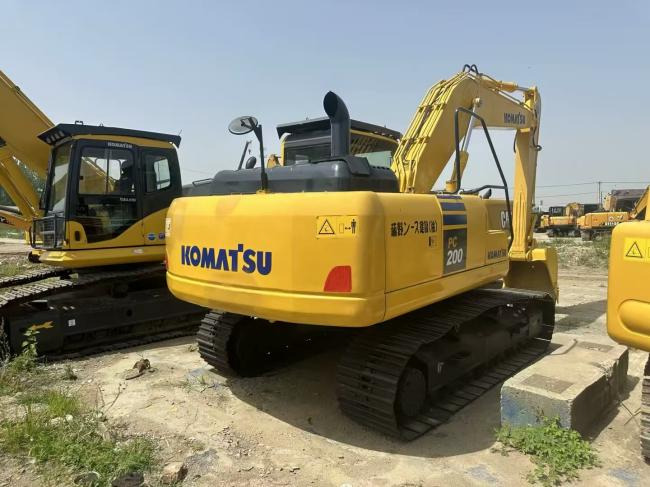 KOMATSU 200-8 - Escavadeira de rodas: foto 4 KOMATSU 200-8 - Escavadeira de rodas: foto 4