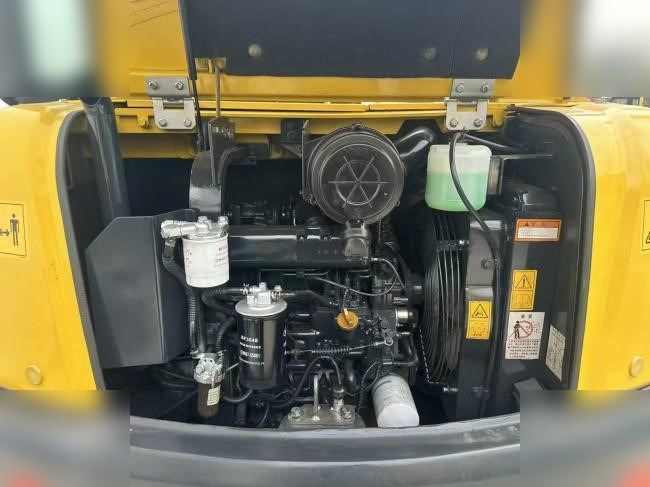 Mini escavadeira KOMATSU PC56-7: foto 6