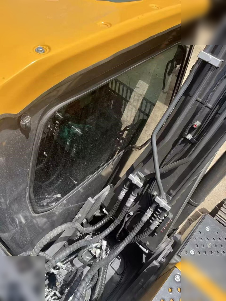 Escavadora de rastos VOLVO EC140: foto 17