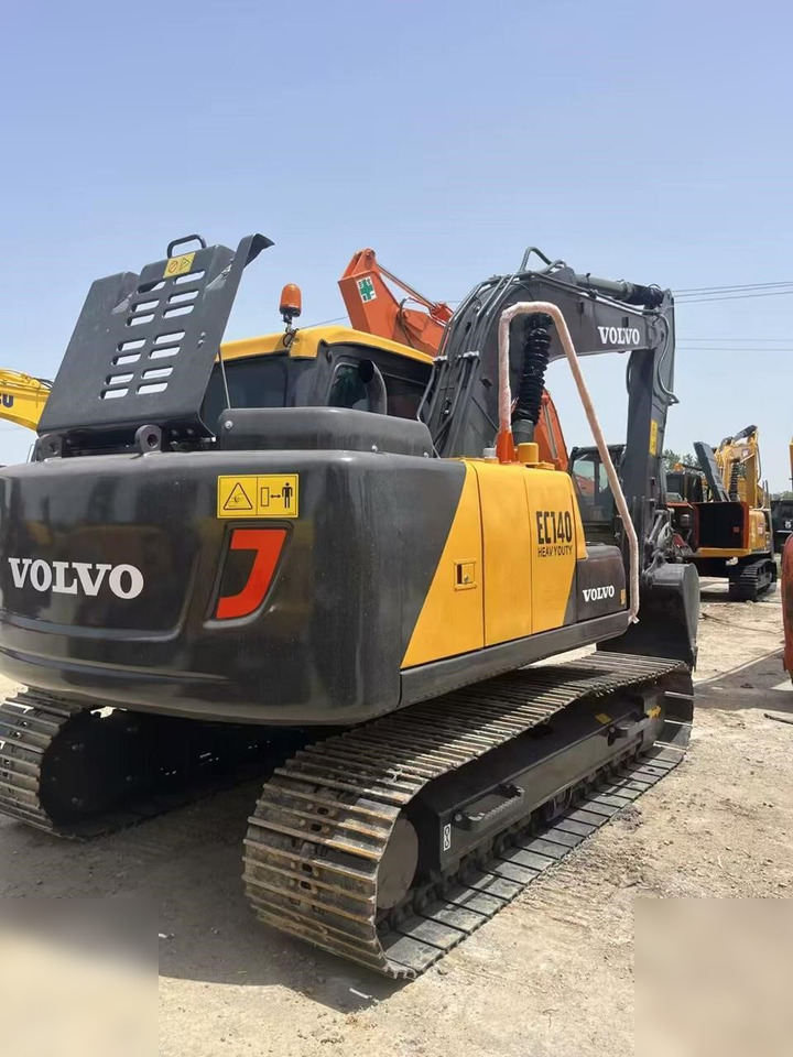 Escavadora de rastos VOLVO EC140: foto 13