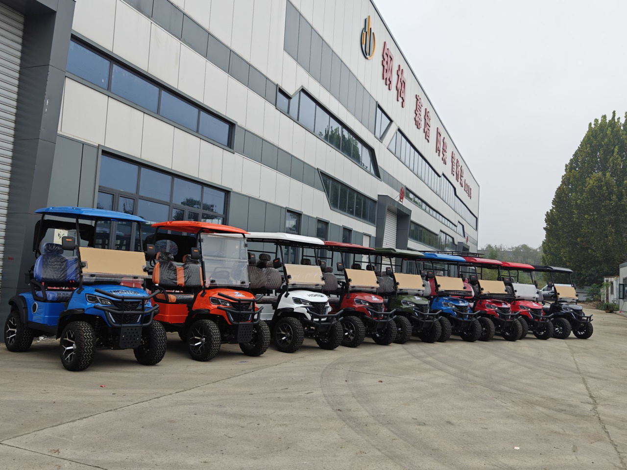 MAYTOP HIGHTOP MF Golf Cart with Electric or Petrol engine 2-8seats - Ônibus urbano: foto 1 MAYTOP HIGHTOP MF Golf Cart with Electric or Petrol engine 2-8seats - Ônibus urbano: foto 1