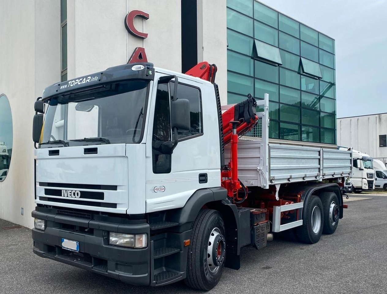 IVECO EUROTECH 440E38 RIBALTABILE TRILATERALE - Caminhão basculante: foto 1 IVECO EUROTECH 440E38 RIBALTABILE TRILATERALE - Caminhão basculante: foto 1