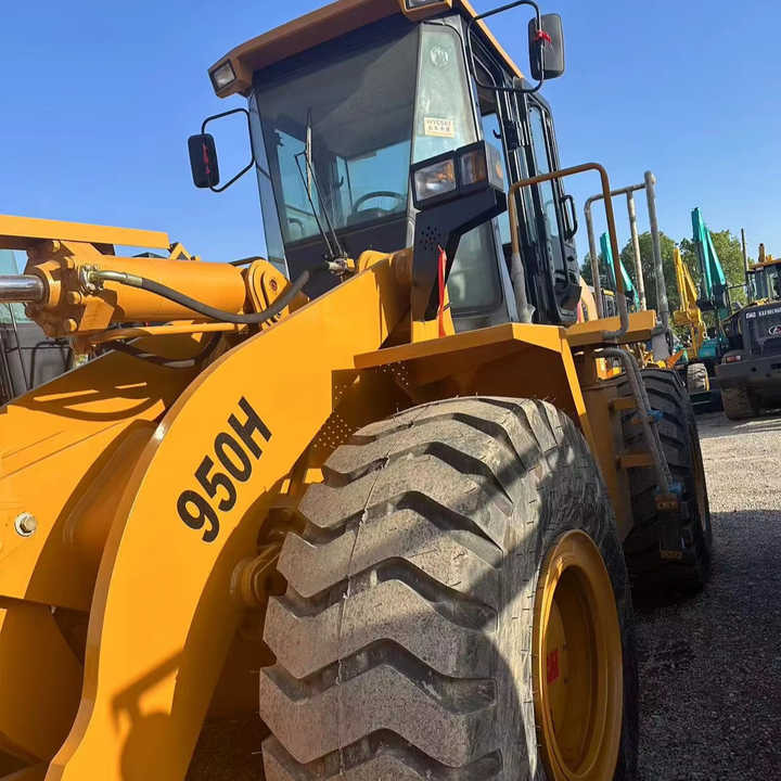 90% New CAT 950h Used Wheel Loader, Powerful, Low Price, and Very Good Quality - Carregadeira de rodas: foto 1 90% New CAT 950h Used Wheel Loader, Powerful, Low Price, and Very Good Quality - Carregadeira de rodas: foto 1
