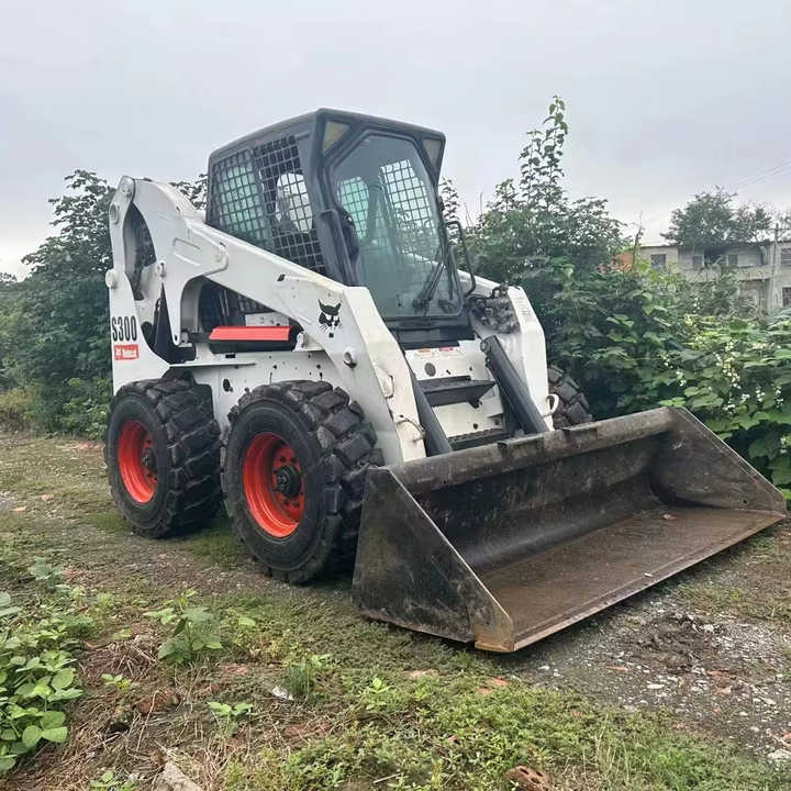 BOBCAT Brand Skid Loader S300 Used Machine Hot Sale - Carregadeira de rodas: foto 1 BOBCAT Brand Skid Loader S300 Used Machine Hot Sale - Carregadeira de rodas: foto 1