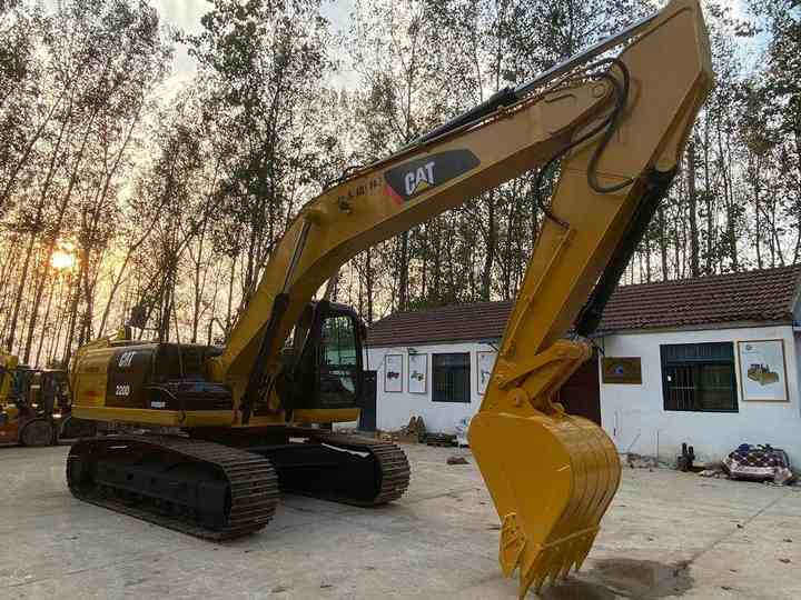 CAT320D Second Hand Excavator , Original Japan CAT Excavator , CAT 320D 320C 320B Digger - Escavadora de rastos: foto 2 CAT320D Second Hand Excavator , Original Japan CAT Excavator , CAT 320D 320C 320B Digger - Escavadora de rastos: foto 2