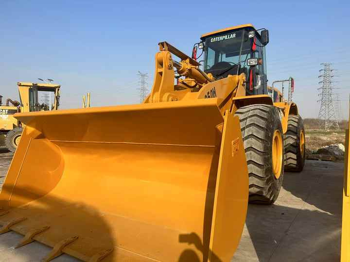 Excellent Condition Cat Brand 950h Wheel Loader on Sale Used Cat950 966 Wheel Loader in Stock Cheap Price - Carregadeira de rodas: foto 3 Excellent Condition Cat Brand 950h Wheel Loader on Sale Used Cat950 966 Wheel Loader in Stock Cheap Price - Carregadeira de rodas: foto 3