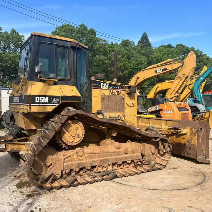 Good Condition D5M Mini Bulldozer New Crawler Bulldozer with Parts Price Bulldozers - Buldôzer: foto 1 Good Condition D5M Mini Bulldozer New Crawler Bulldozer with Parts Price Bulldozers - Buldôzer: foto 1