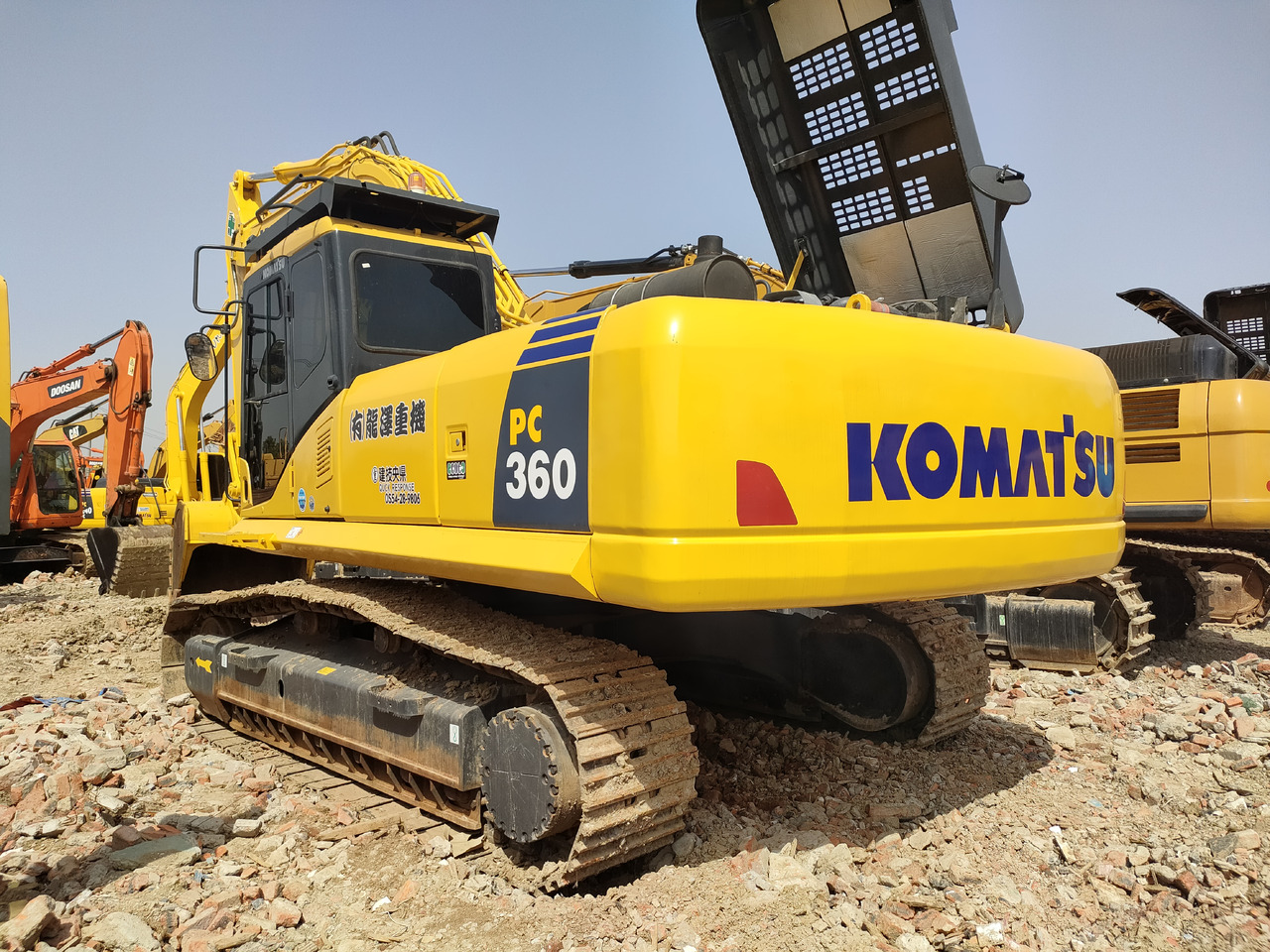 KOMATSU Good Condition Used Komatsu360 Komastu Pc360 Excavator Machine for Cheap Price Hot Sale in China - Escavadora de rastos: foto 2 KOMATSU Good Condition Used Komatsu360 Komastu Pc360 Excavator Machine for Cheap Price Hot Sale in China - Escavadora de rastos: foto 2